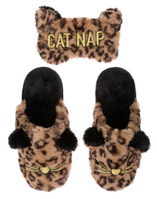 Dearfoams Women's Novelty Pile Scuff Slipper with Memory Foam